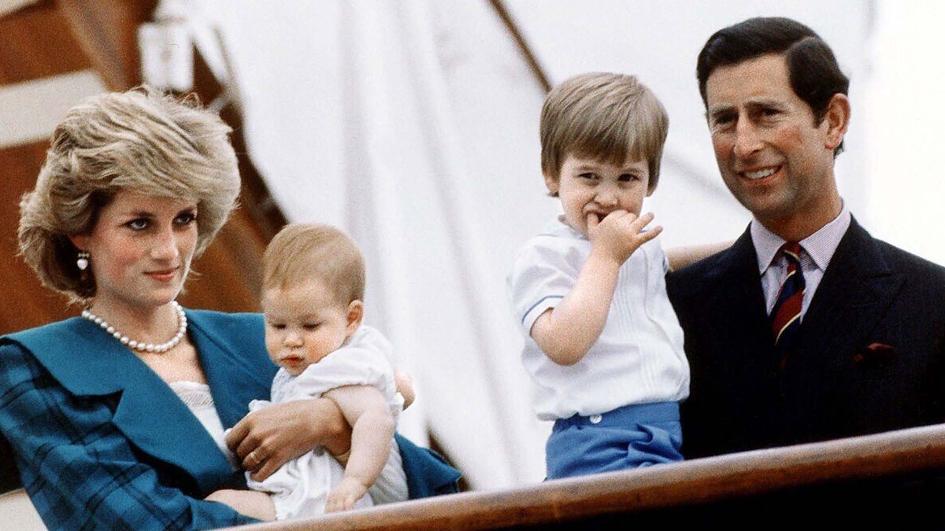 শিশুর পরিচারিকা থেকে প্রিন্সেস ডায়ানা 