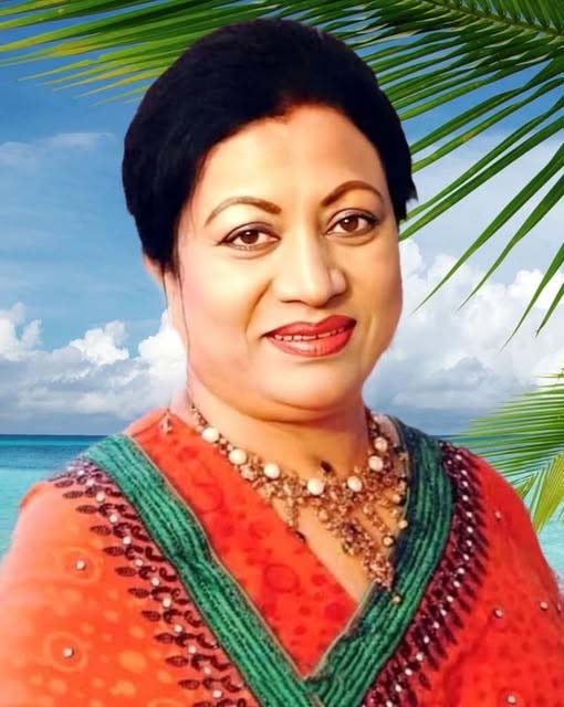 বাংলা চলচ্চিত্রের কিংবদন্তী অভিনেত্রী ‘সুনয়না সুচন্দা’ জন্মদিনের শুভেচ্ছা