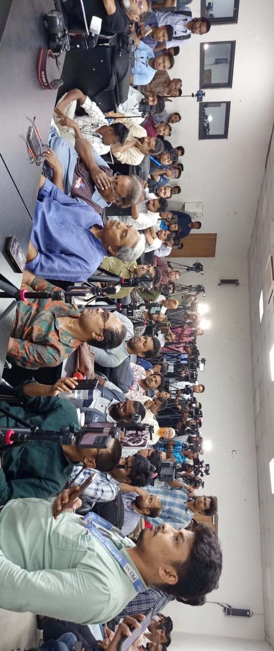সংবাদপত্র ও সাংবাদিকদের কল্যাণেঅন্তর্বর্তী সরকারের গুচ্ছ পদক্ষেপ