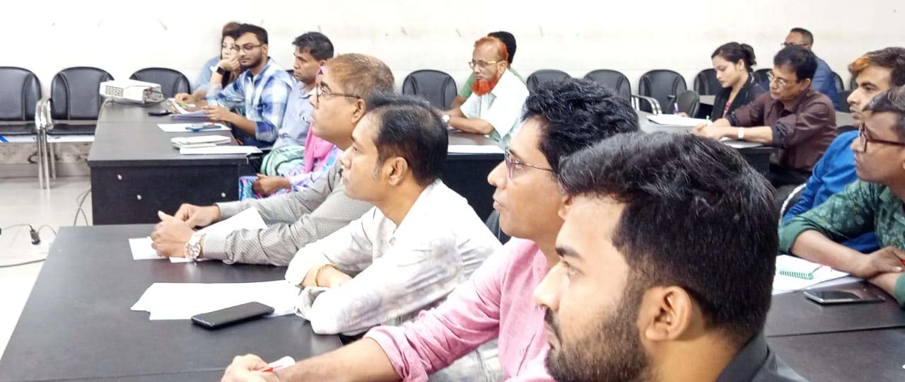 তামাক ব্যবহারে বছরে ১ লাখ ৬১ হাজার মানুষের প্রাণহানি