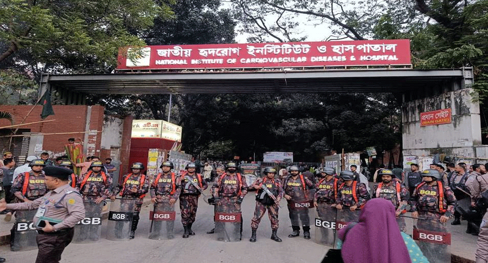 হাদি হত্যাকান্ড ঘিরে উত্তেজনা ঢাকার বিভিন্ন স্থানে বিজিবি মোতায়েন