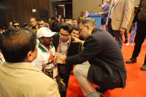 গণঅভ্যুত্থানে শহীদ-আহতদের পরিবারের সঙ্গে তারেক রহমানের মতবিনিময়