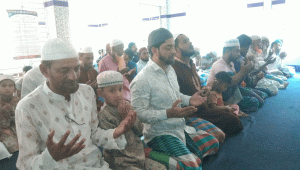 ঋণ মওকুফে কৃষকের স্বস্তি: বিশেষ দোয়ার আয়োজন বাংলাদেশ কৃষক ঐক্য ফাউন্ডেশনের