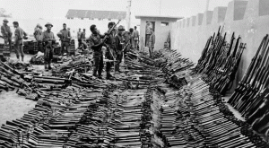 ঢাকায় আত্মসমর্পণ: কীভাবে দেশে ফিরেছিল ৯৩ হাজার পাকিস্তানি সৈন্য?