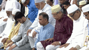 আজ পবিত্র ঈদুল ফিতর, আনন্দ আর  মানবিকতার এক অনন্য মিলনমেলা