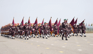 জাঁকজমকপূর্ণ প্যারেডে বিজিবির একটি সুসজ্জিত কনটিনজেন্ট সম্মিলিত কুচকাওয়াজে অংশ নেয়। 