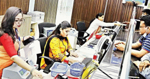 ছুটির অবসান, কাজে ফিরছে দেশ, জেগে উঠছে অর্থনীতি