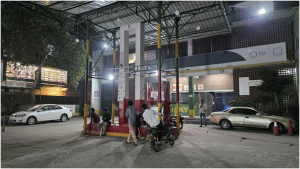 জ্বালানি সংকট ও নিরাপত্তাহীনতায় বন্ধের শঙ্কায় দেশের পেট্রোল পাম্প