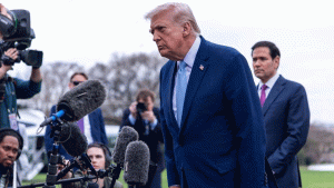 যুদ্ধ শেষ করার বিষয়ে ফলপ্রসূ আলোচনার পর ইরানের বিদ্যুৎকেন্দ্রে হামলা স্থগিত করছেন বলে জানিয়েছেন ট্রাম্প