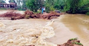 মৌলভীবাজারে আকস্মিক বন্যা, হাজারো মানুষ পানিবন্দি