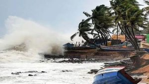 দেশজুড়ে কালবৈশাখীর দাপট: স্বস্তির বৃষ্টি, সঙ্গে ভোগান্তি ও সতর্কতা 