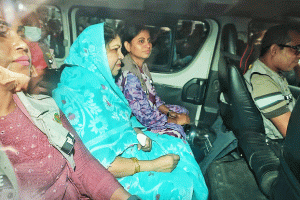  সাবেক স্পিকার শিরীন শারমিন চৌধুরীকে কারাগারে পাঠানো হয়েছে 