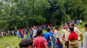 বাবা-ছেলেকে ঘিরে আদিতমারীতে রণক্ষেত্র, এসপিসহ আহত ২০